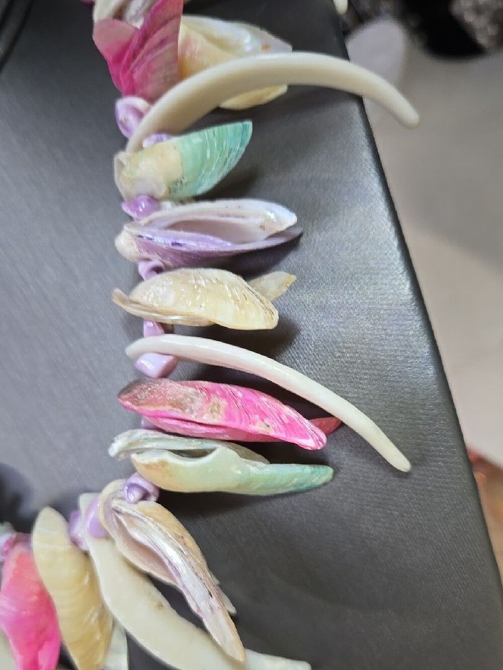 Handcrafted Multicolor Shell Statement Necklace - Picture 4 of 10